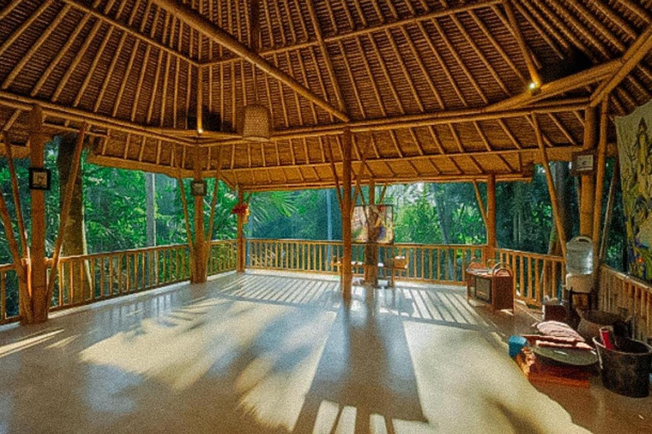 Shanti Toya Ashram Mambat Eksteriør billede